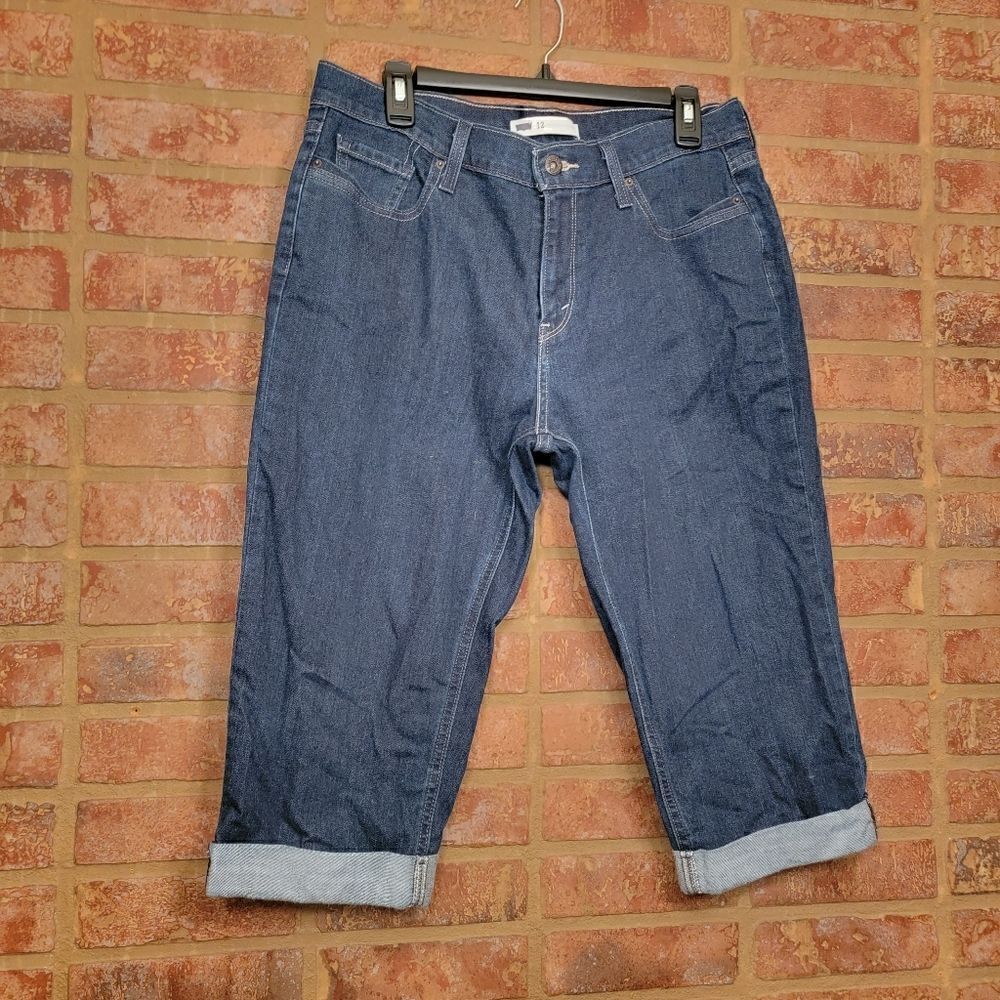 Levi’s Denim Capris Size 12 31